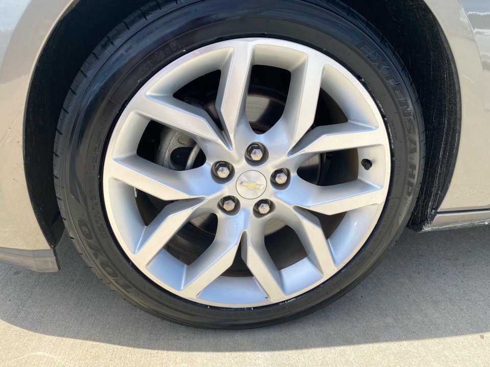 Used 2017 Chevrolet Impala Premier FWD image 31