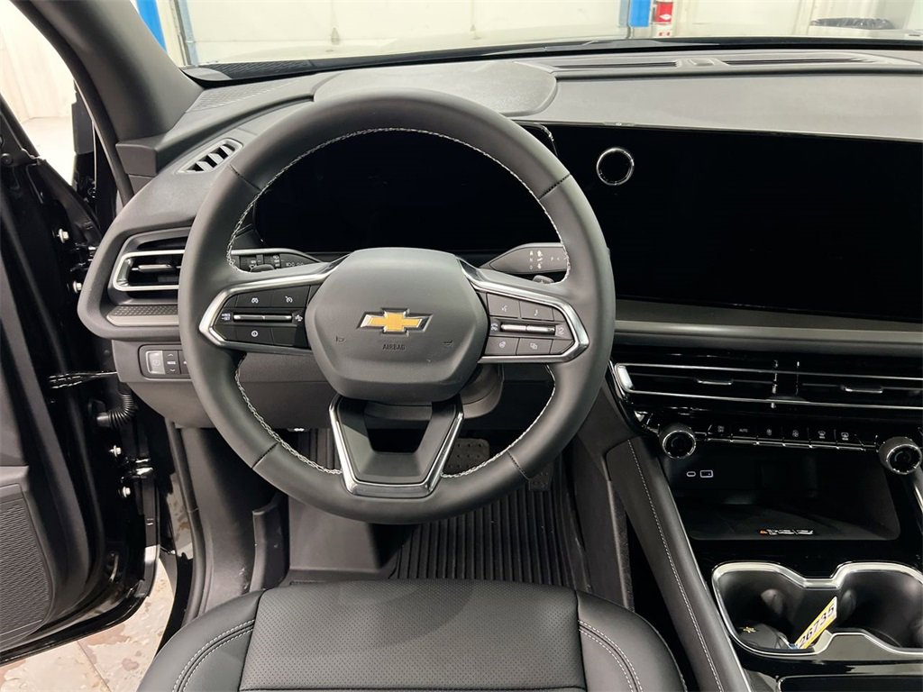 New 2026 Chevrolet Traverse LT w/ Driver Confidence Package image 20