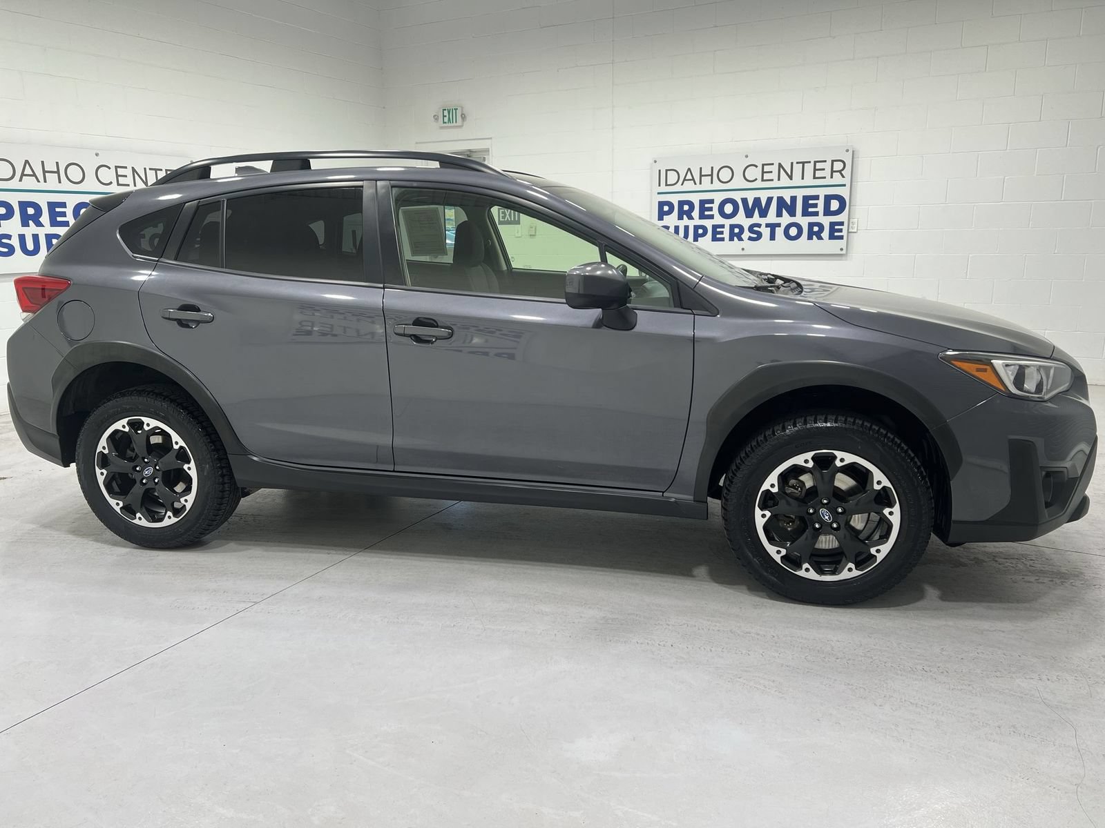 Used 2023 Subaru Crosstrek 2.0i Premium AWD/4WD image 9