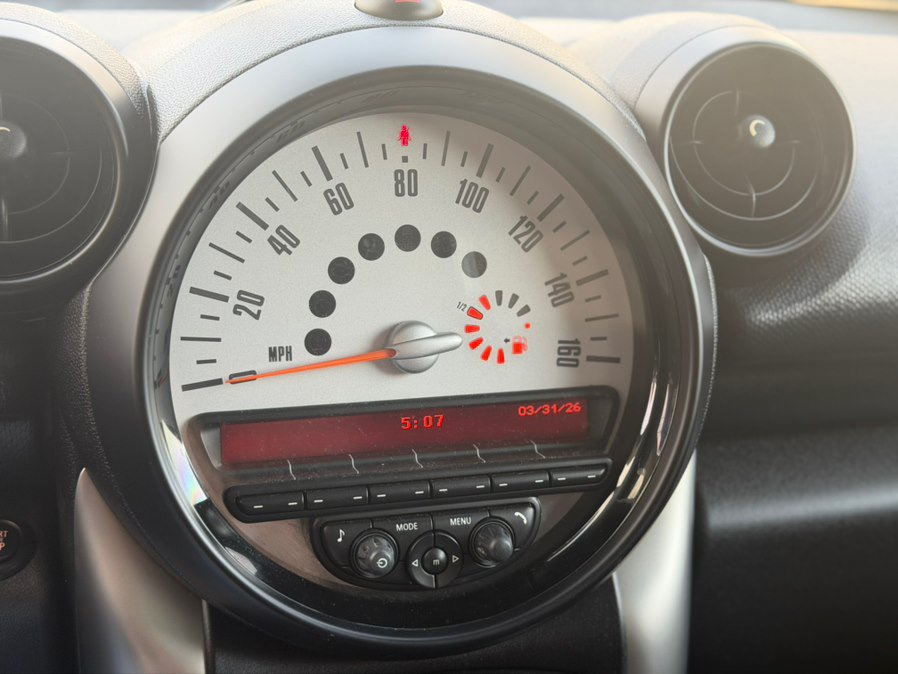 Used 2013 MINI Cooper Countryman FWD image 13