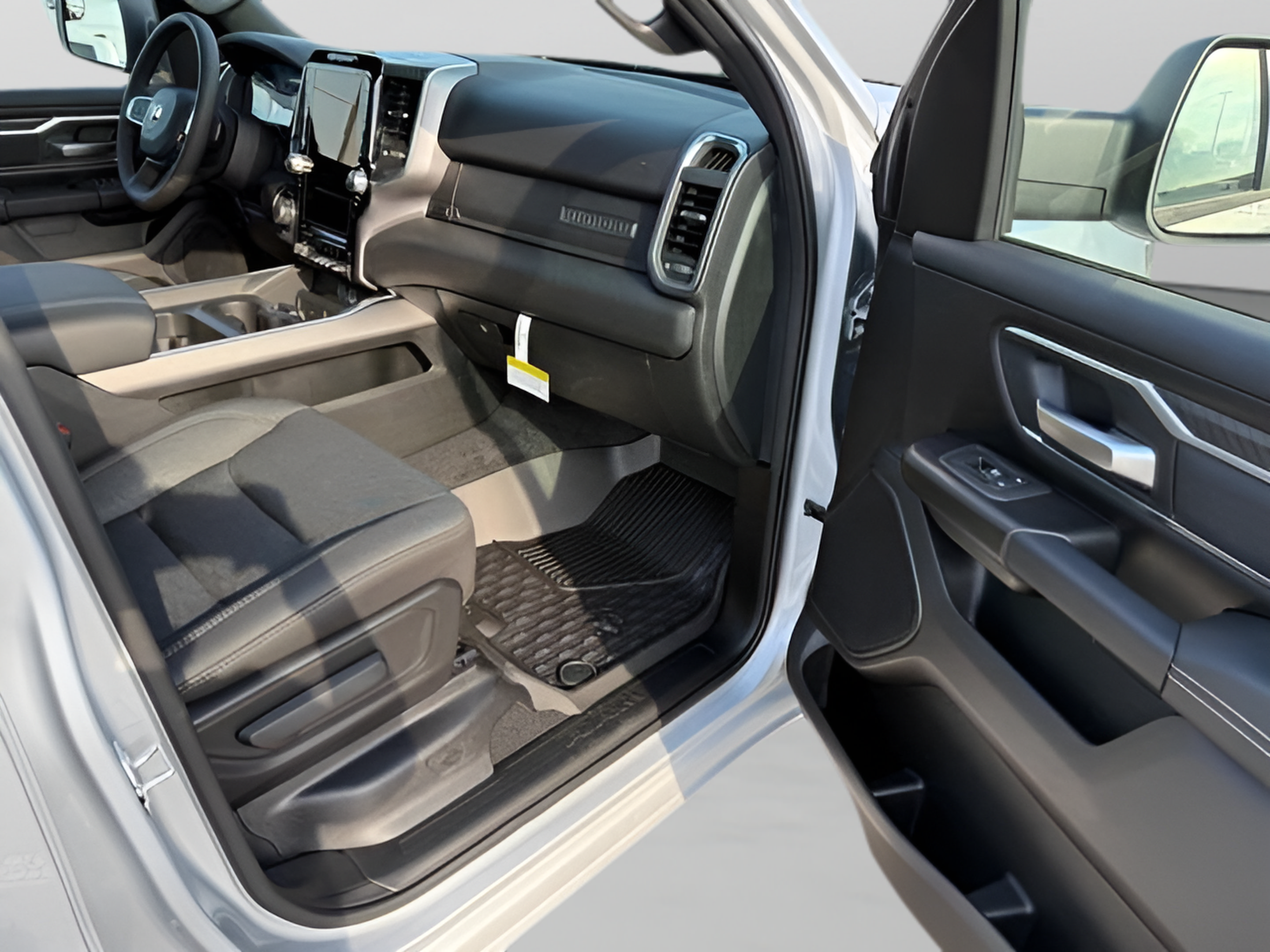 New 2026 RAM 1500 Big Horn AWD/4WD image 13