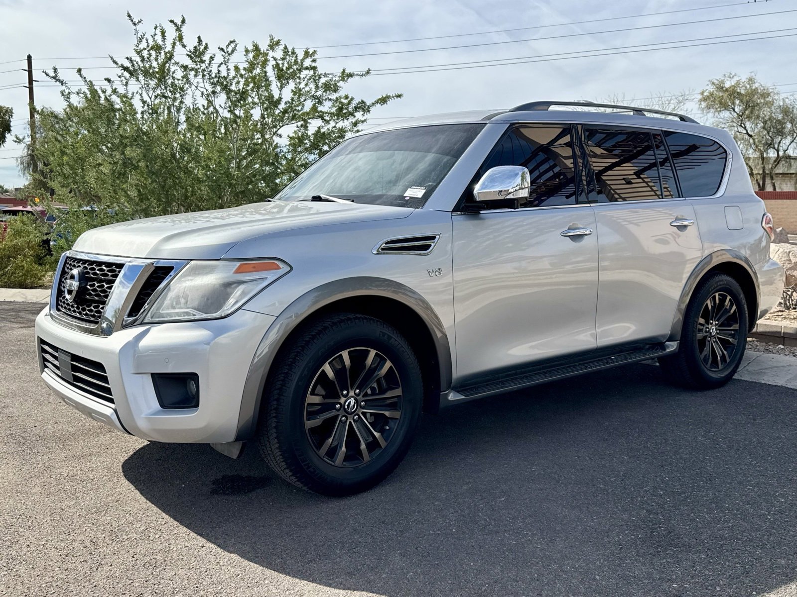 Used 2017 Nissan Armada Platinum image 2