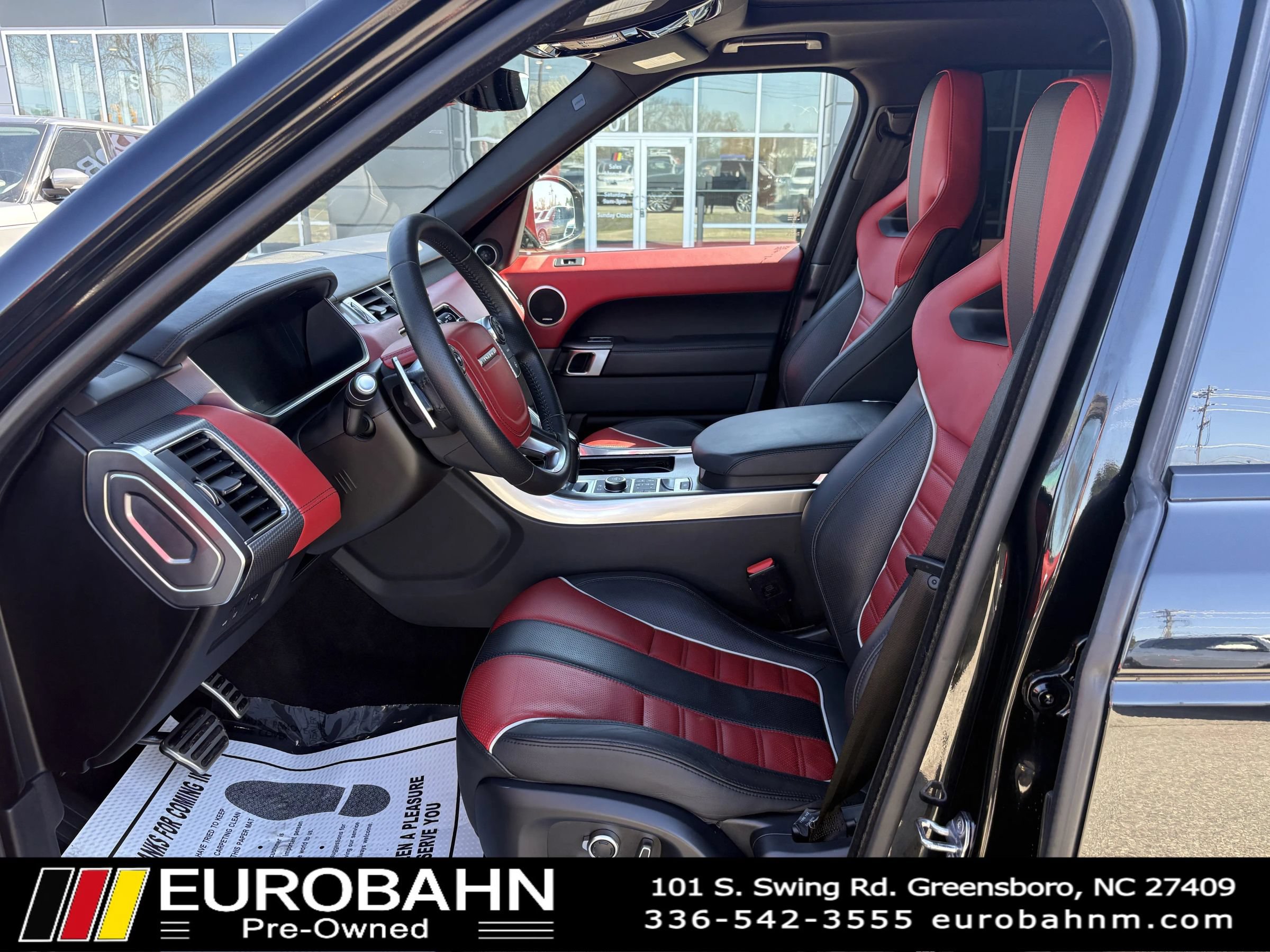 Used 2017 Land Rover Range Rover Sport SVR AWD/4WD image 8