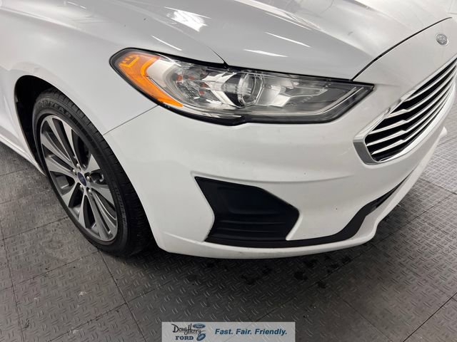 Used 2020 Ford Fusion SE image 8