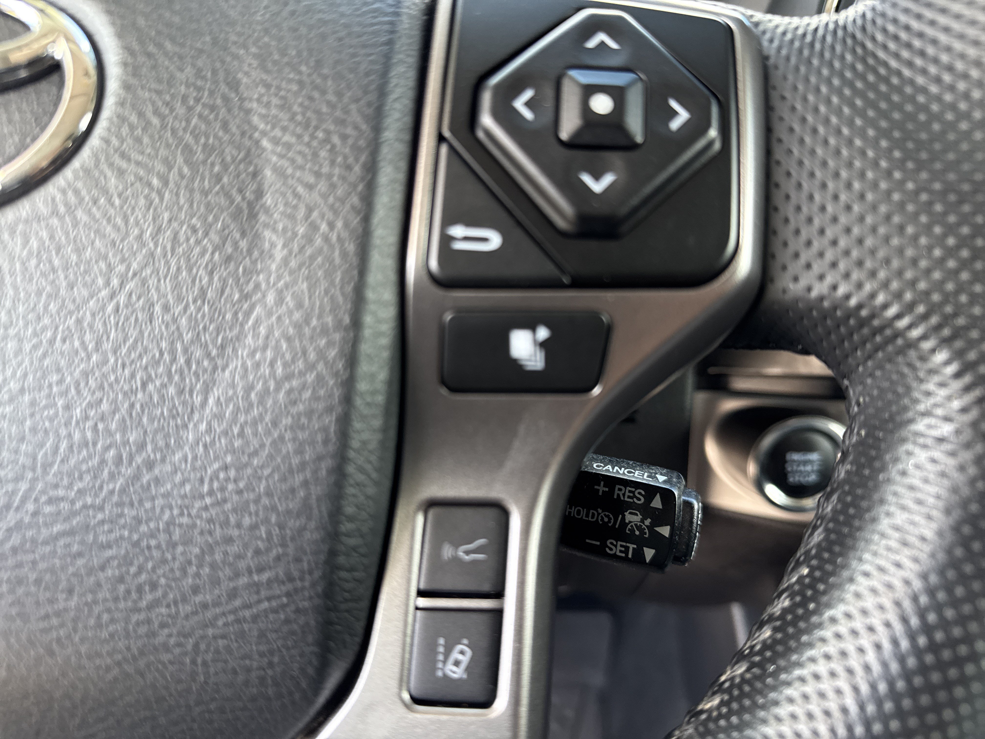 Used 2023 Toyota Tacoma SR5 RWD image 20