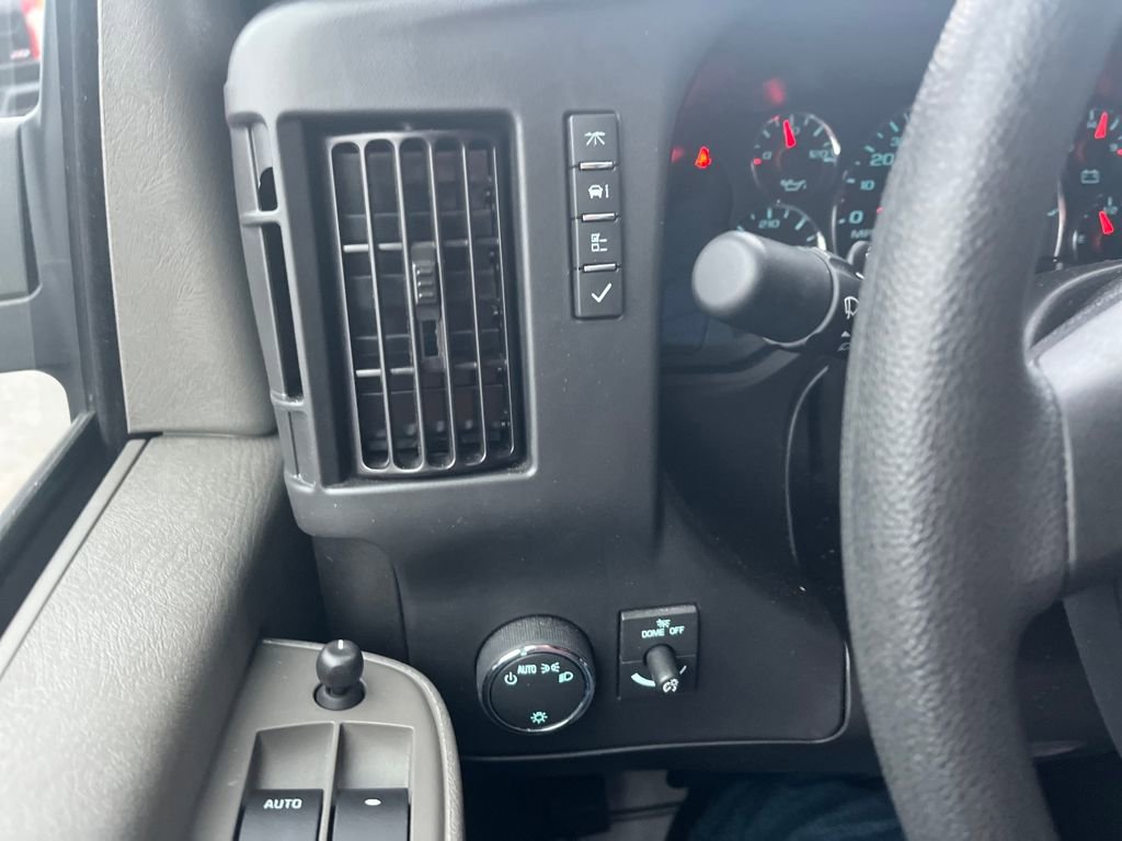 Used 2024 Chevrolet Express 2500 LT w/ LT Preferred Equipment Group image 11