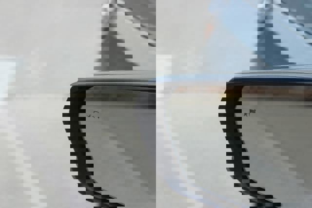 Used 2023 GMC Terrain SLT w/ Tech Package image 23