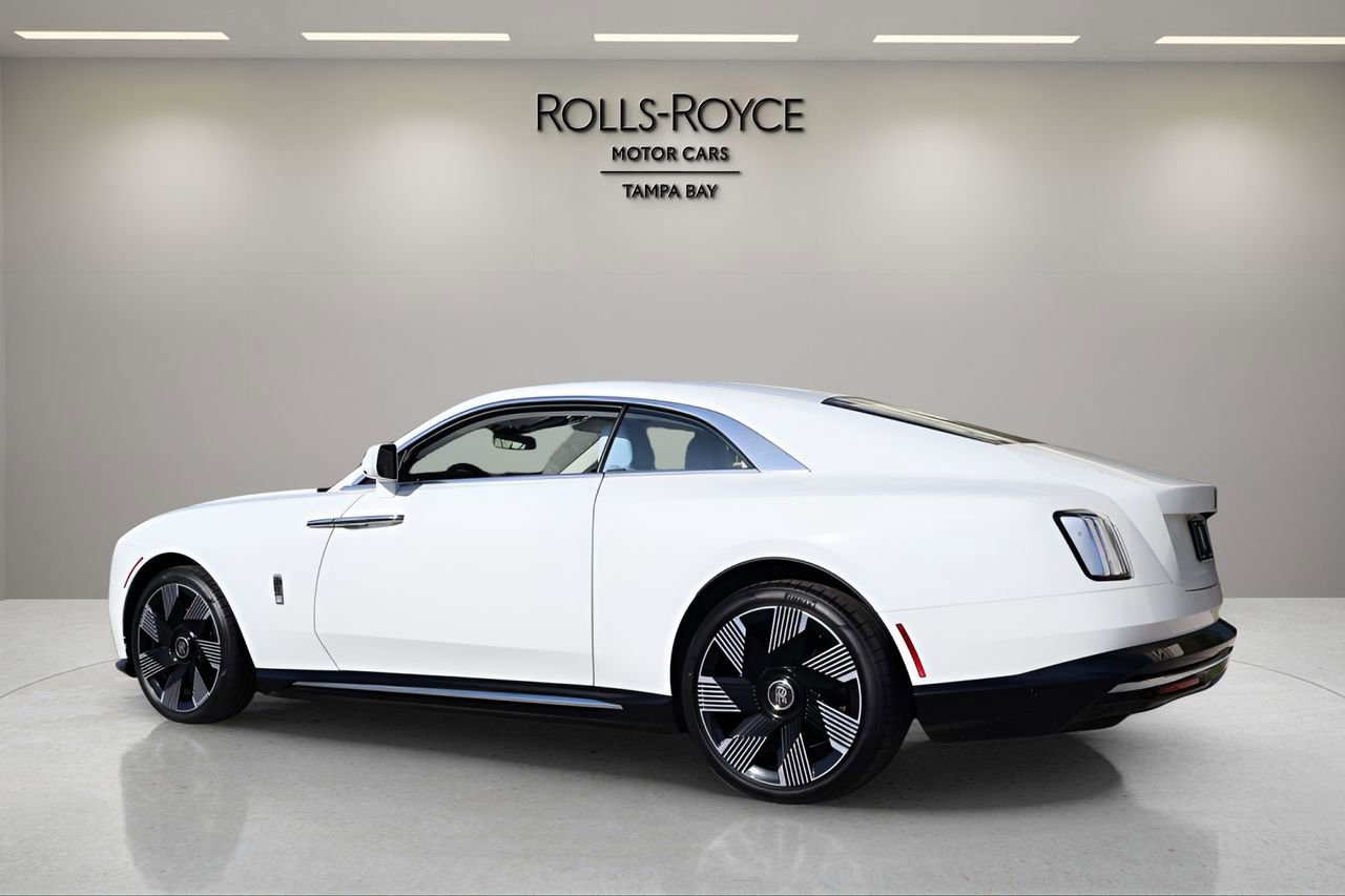 New 2026 Rolls-Royce Spectre image 5