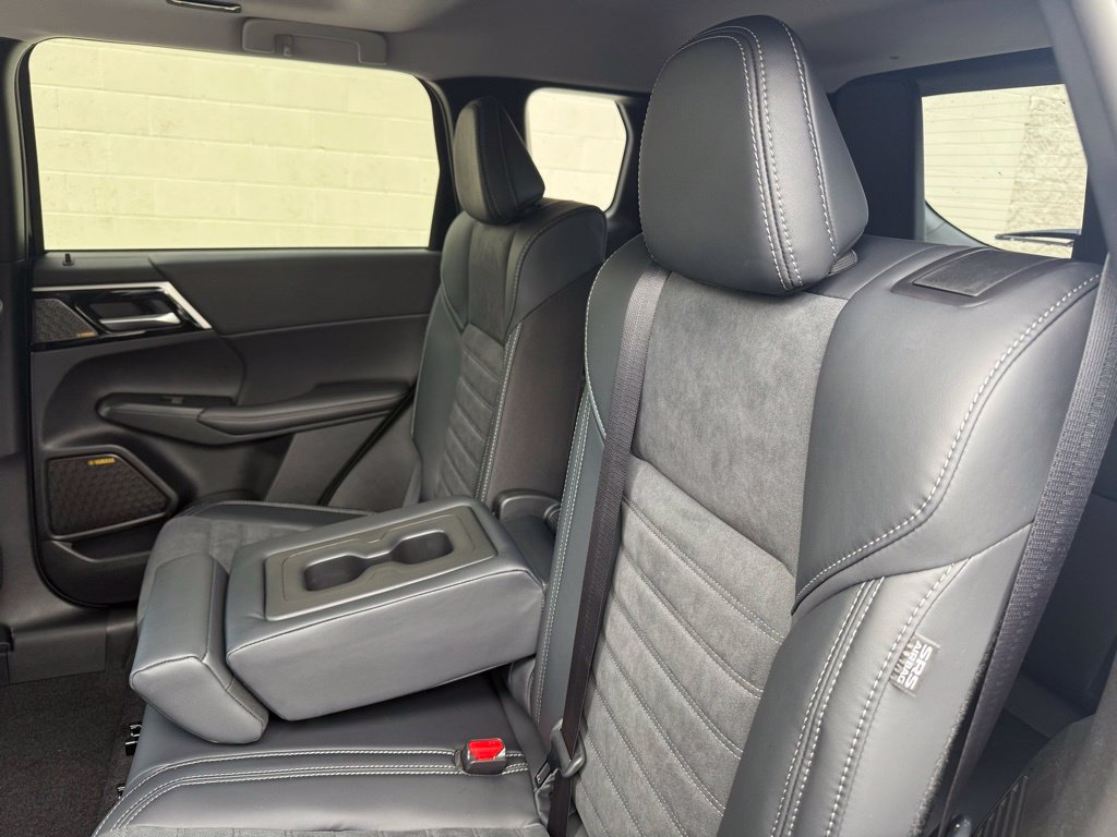 New 2026 Mitsubishi Outlander SE AWD/4WD image 25