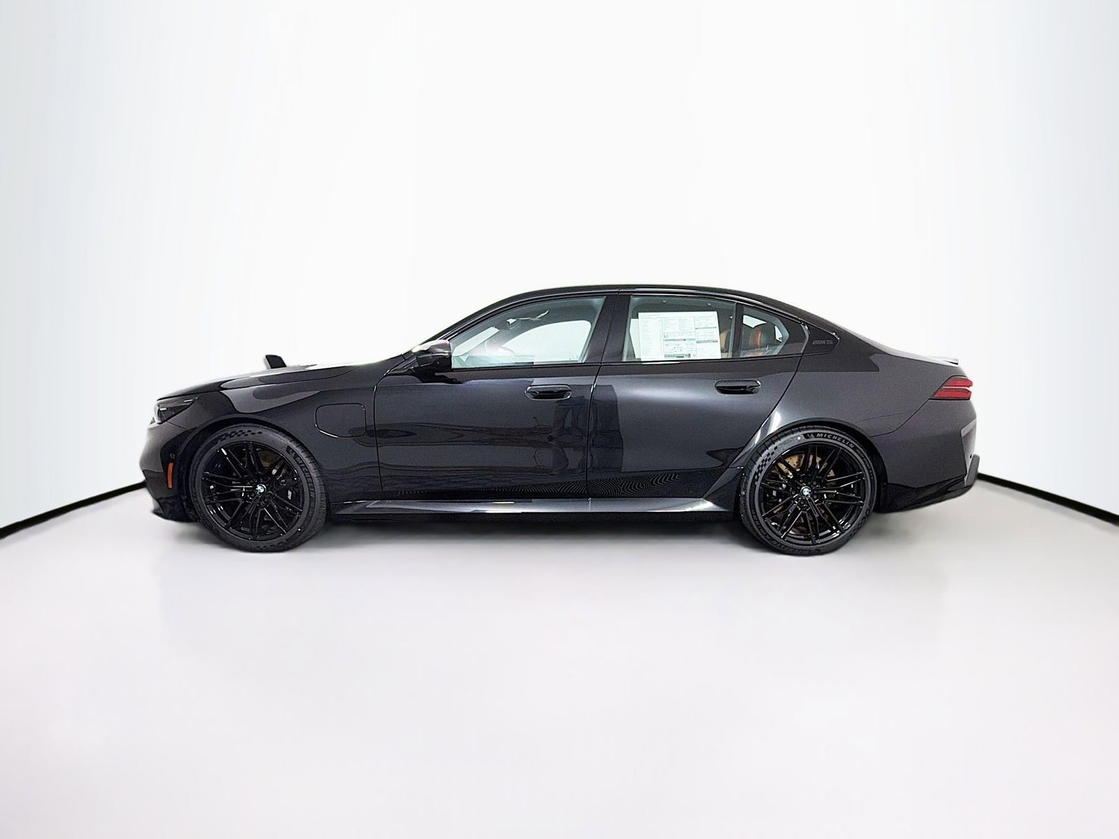 New 2026 BMW M5 w/ Carbon Package AWD/4WD image 4