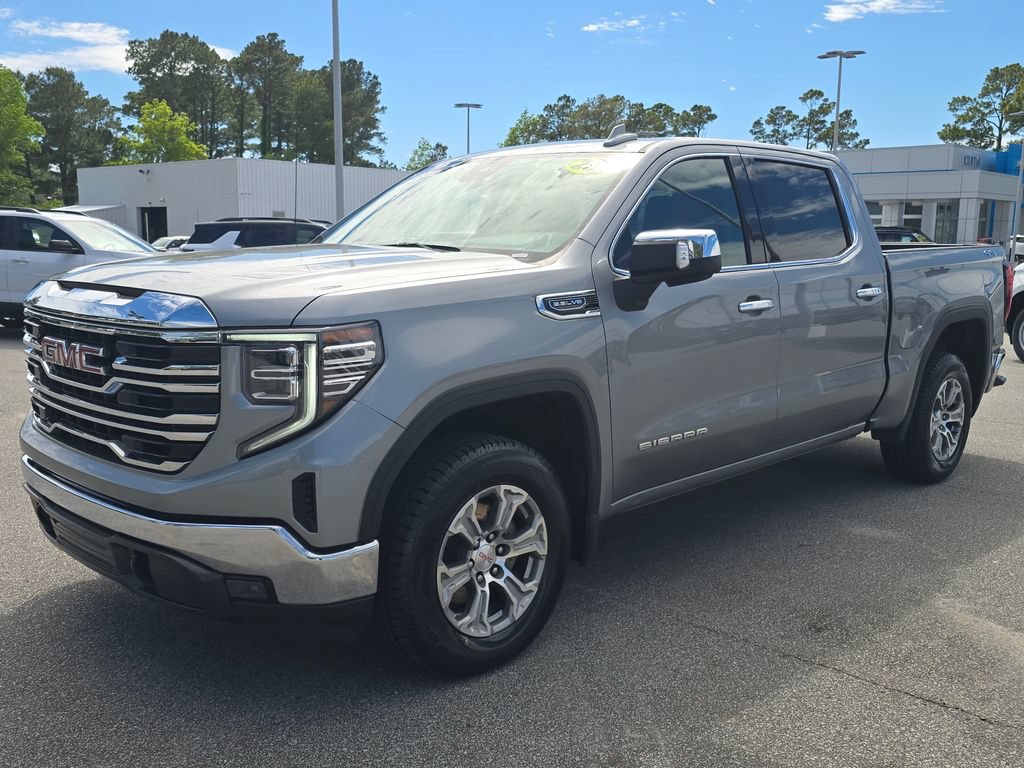 Certified 2025 GMC Sierra 1500 SLT AWD/4WD image 1