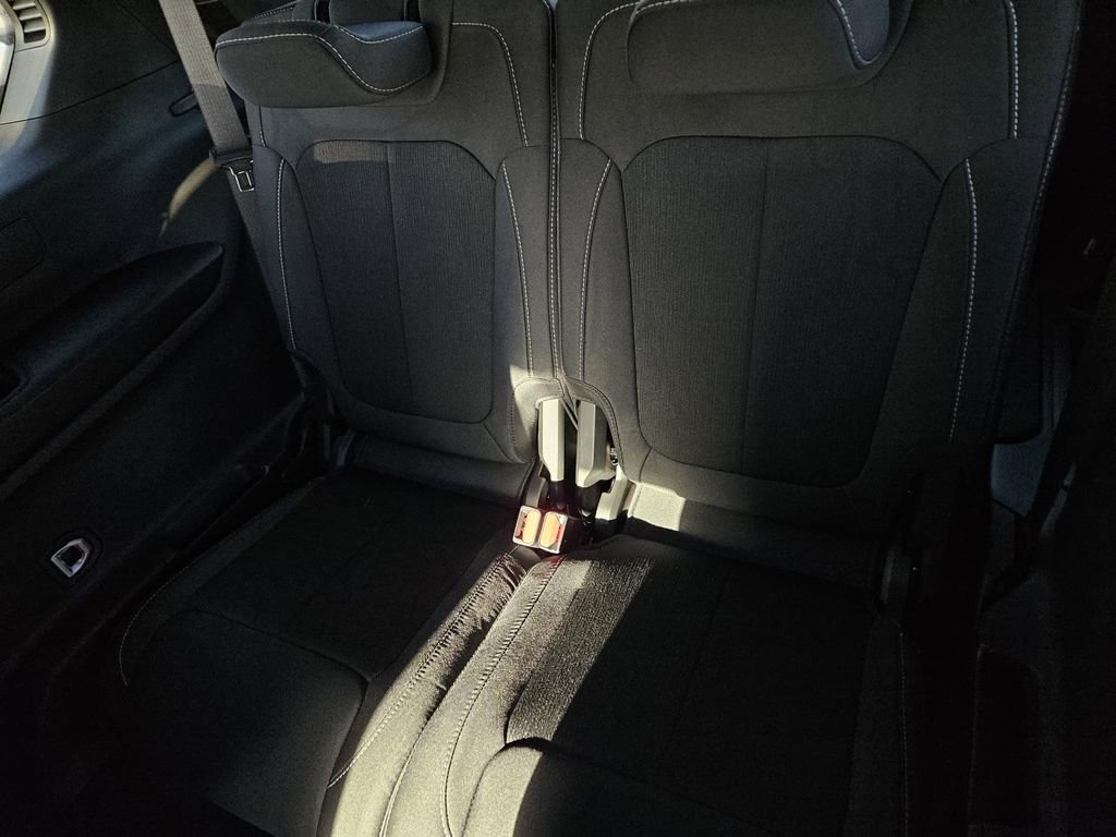 New 2026 Jeep Grand Cherokee L Laredo RWD image 11