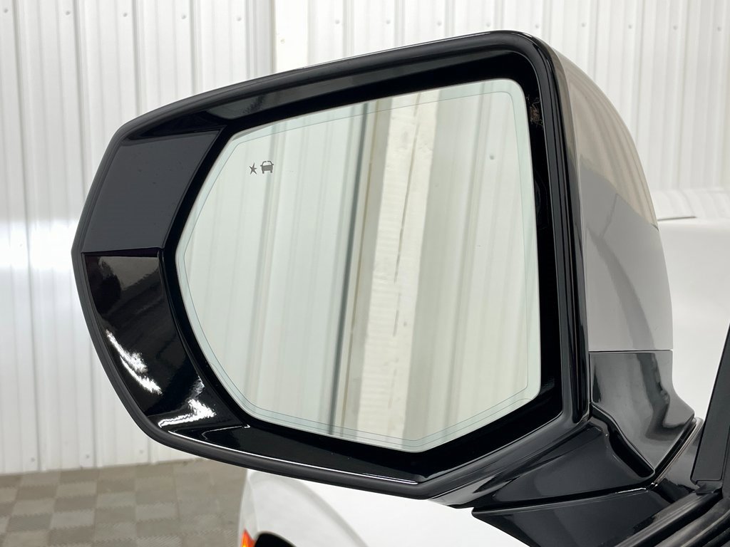 Used 2023 GMC Yukon XL AT4 w/ Max Trailering Package image 41