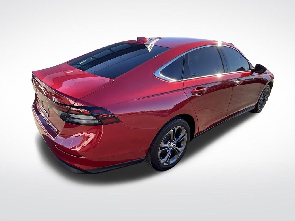 Used 2023 Honda Accord EX image 10