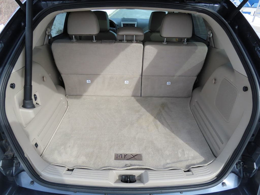 Used 2014 Lincoln MKX AWD w/ Equipment Group 102A image 17