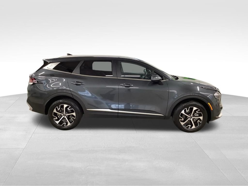 Certified 2023 Kia Sportage EX AWD/4WD image 7