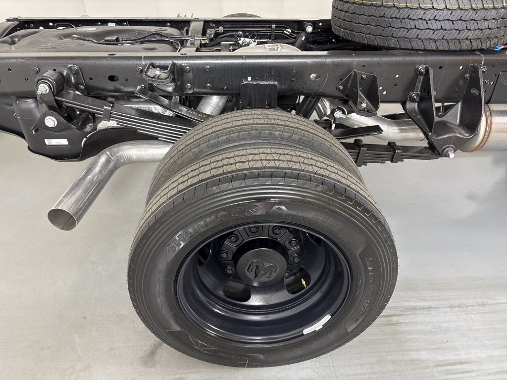 New 2026 RAM 5500 Tradesman RWD image 10