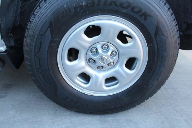 Used 2008 Nissan Xterra X RWD image 29
