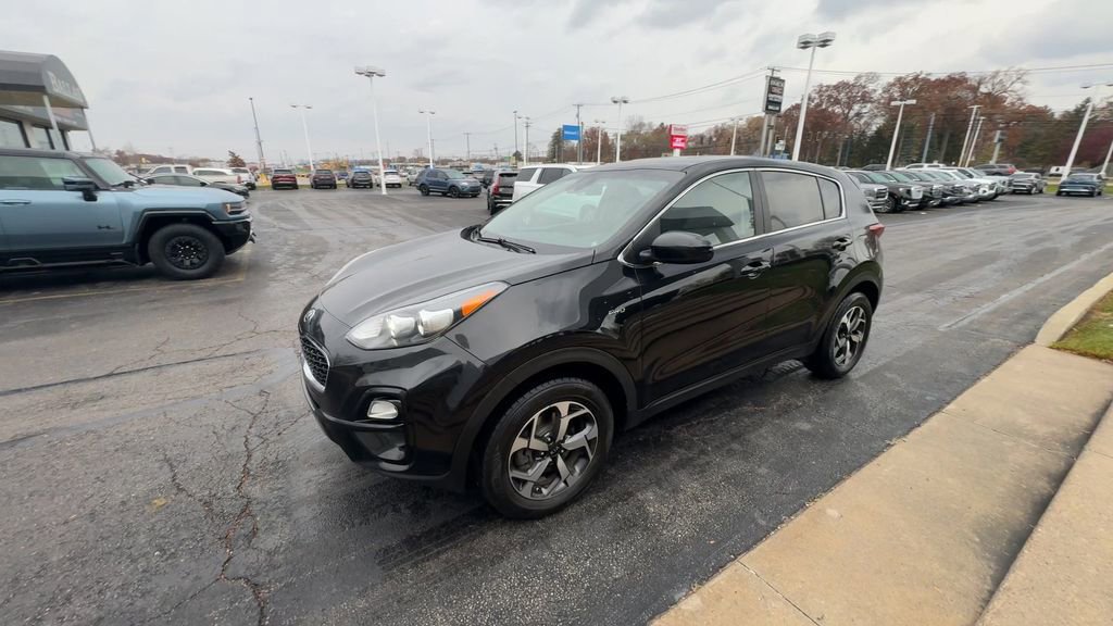 Used 2021 Kia Sportage LX image 4
