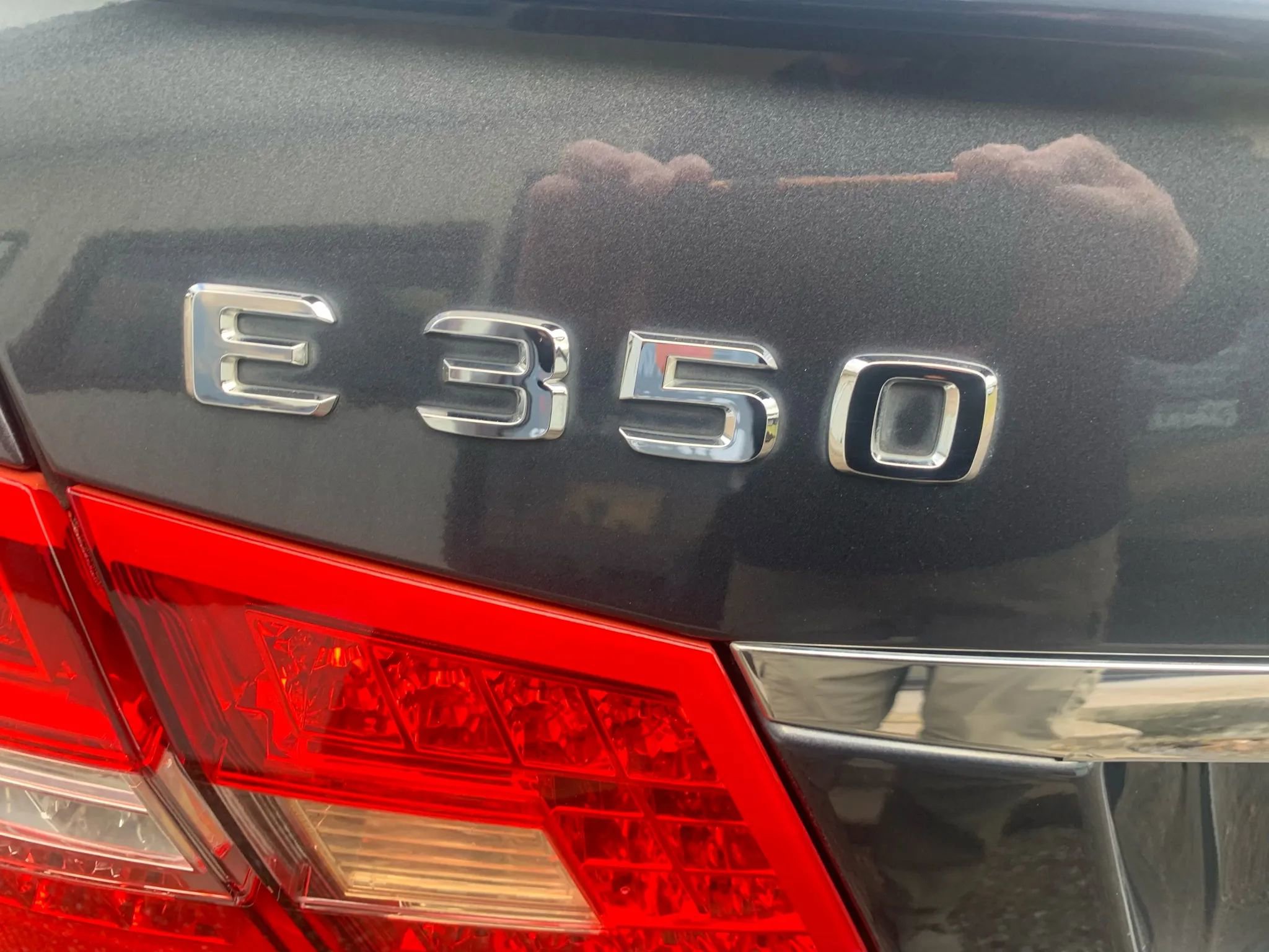 Used 2013 Mercedes-Benz E 350 Sedan image 9