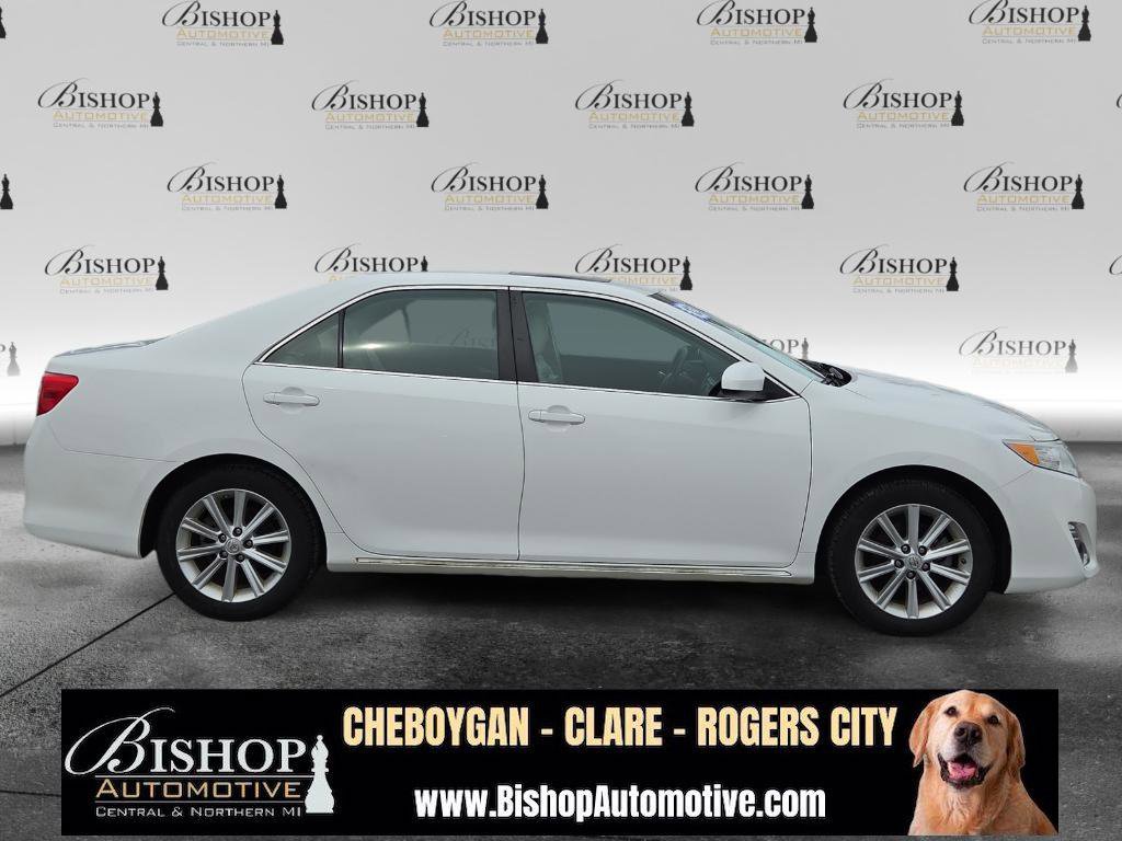 Used 2013 Toyota Camry XLE w/ Leather Pkg image 23