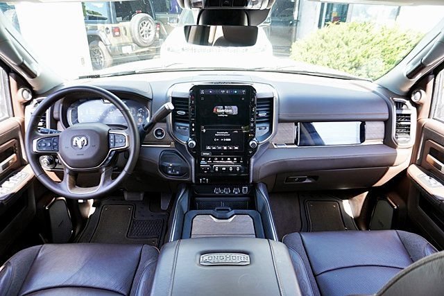 Used 2025 RAM 3500 Longhorn AWD/4WD image 24