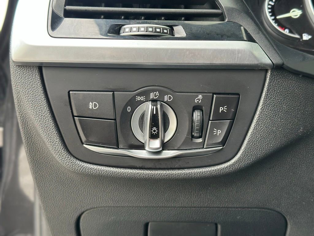 Used 2019 BMW X3 xDrive30i w/ Driving Assistance Package image 30