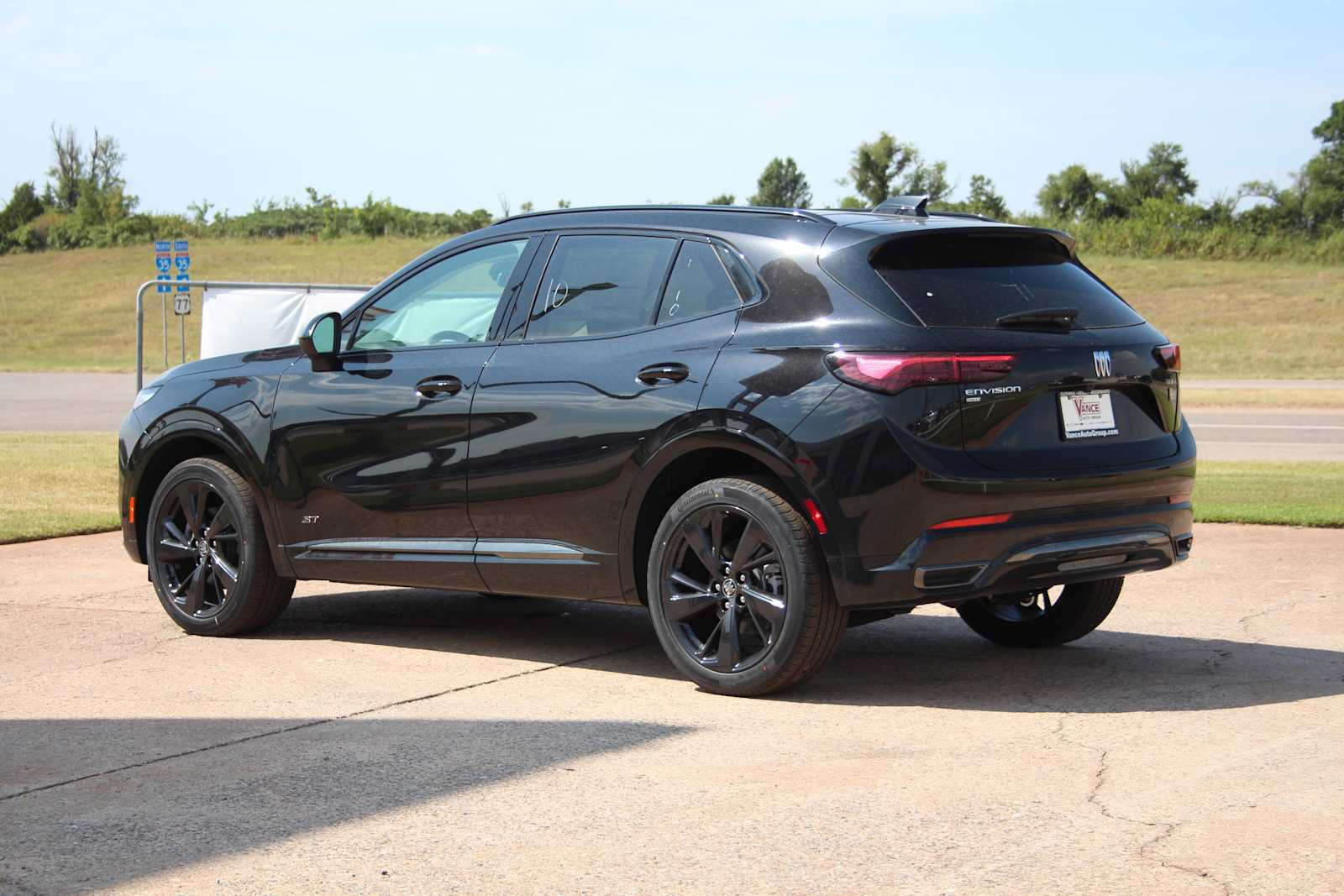New 2026 Buick Envision Sport Touring AWD/4WD image 8