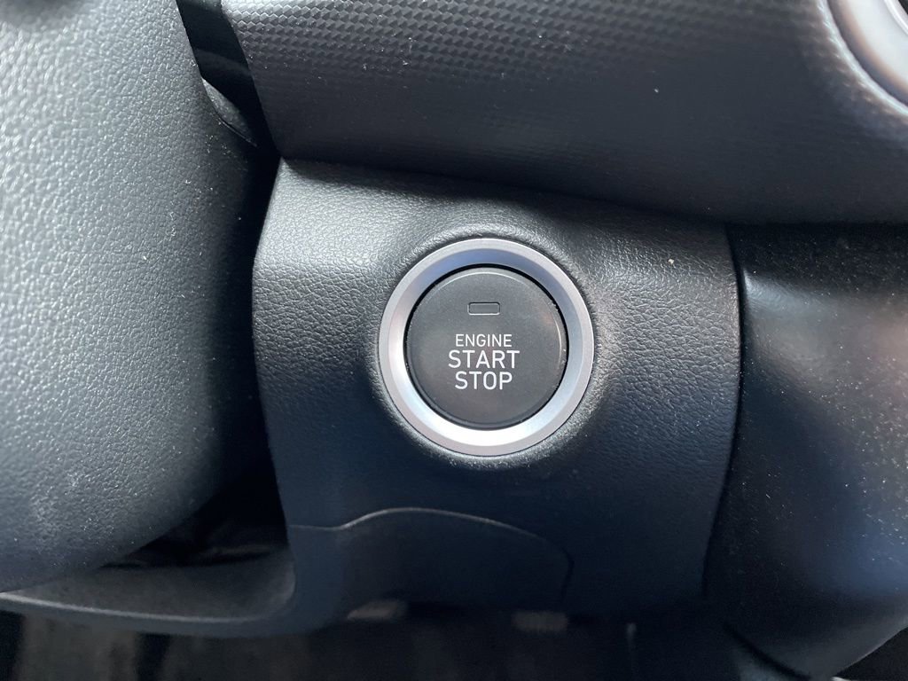 Used 2022 Hyundai Kona SEL image 21