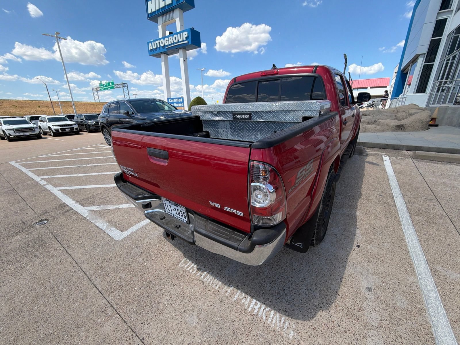 Used 2015 Toyota Tacoma 4x4 Double Cab w/ SR5 Package image 8