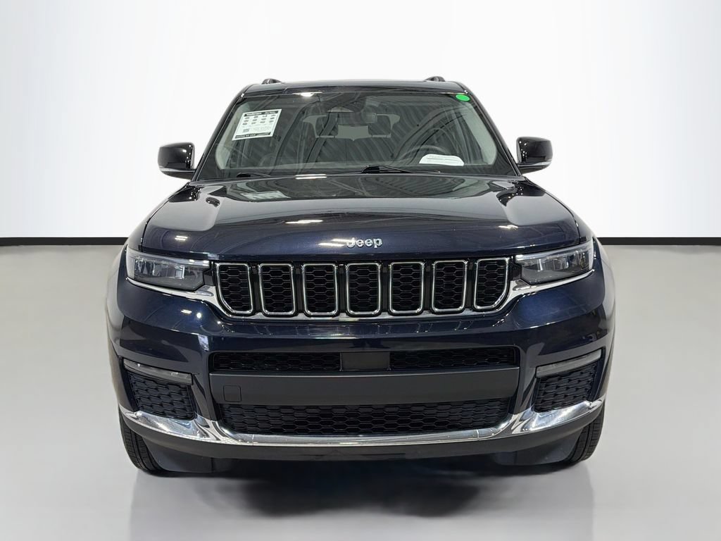 Used 2023 Jeep Grand Cherokee L Limited AWD/4WD image 2