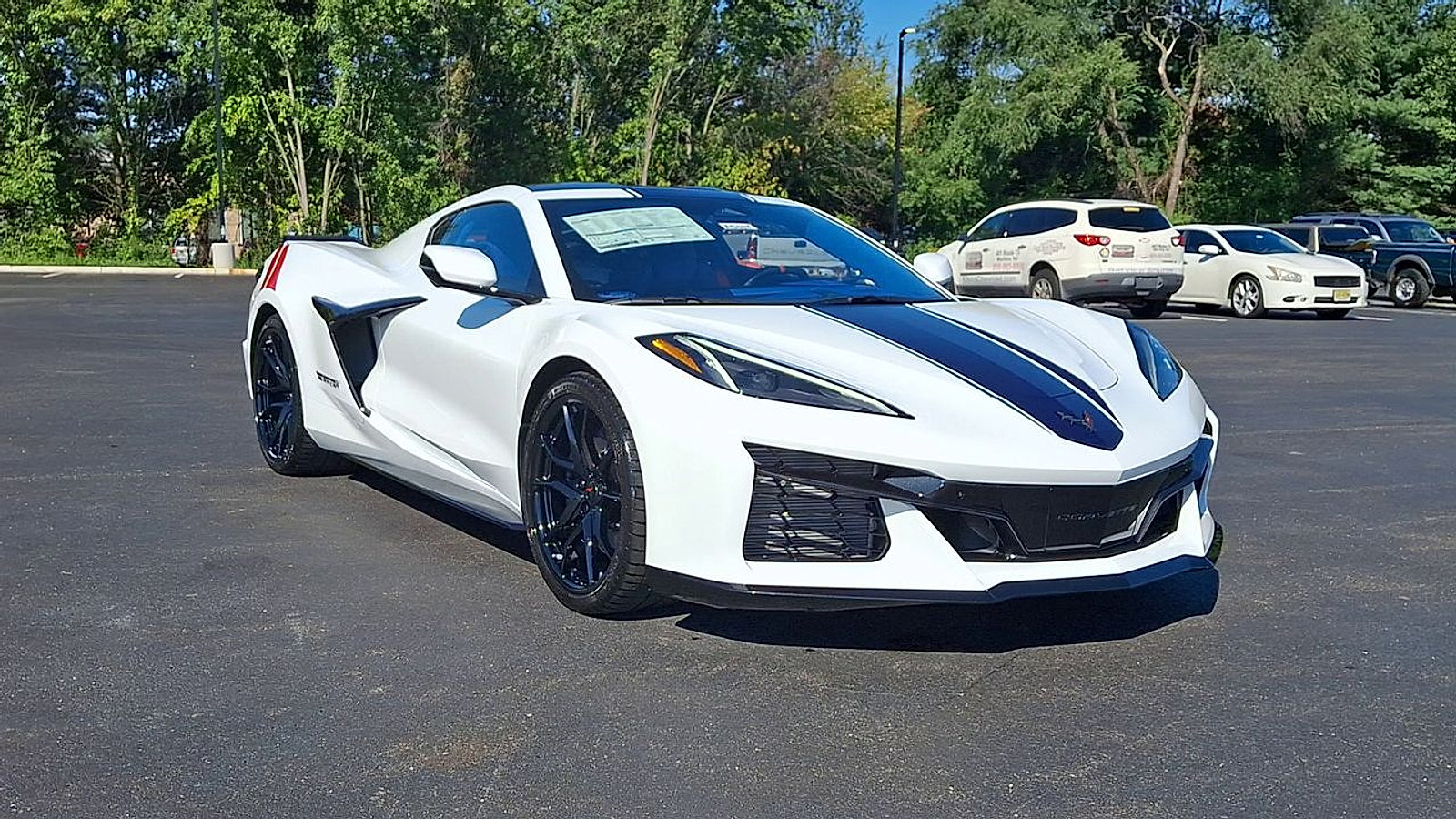 New 2027 Chevrolet Corvette Grand Sport w/ Z52 Sport Performance Package RWD image 5