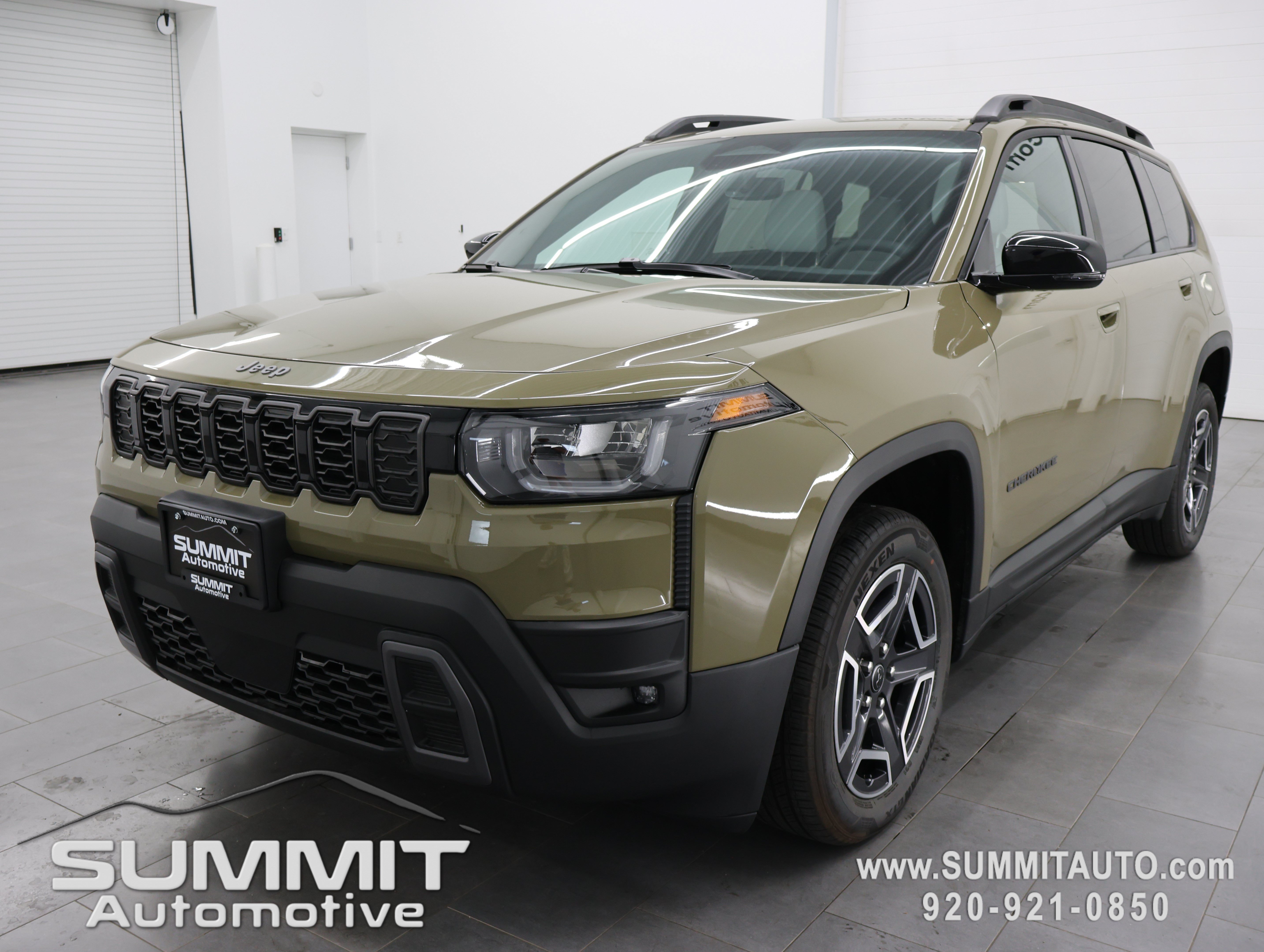 New 2026 Jeep Cherokee Limited AWD/4WD image 9