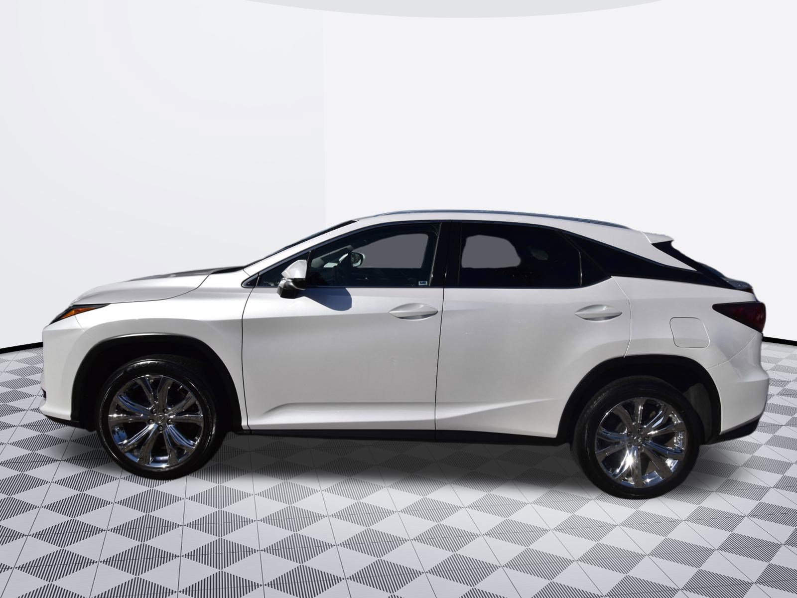 Used 2017 Lexus RX 350 FWD image 4