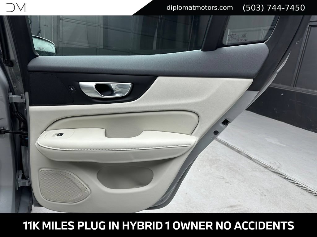 Used 2024 Volvo S60 T8 Plus w/ Climate Package AWD/4WD image 27