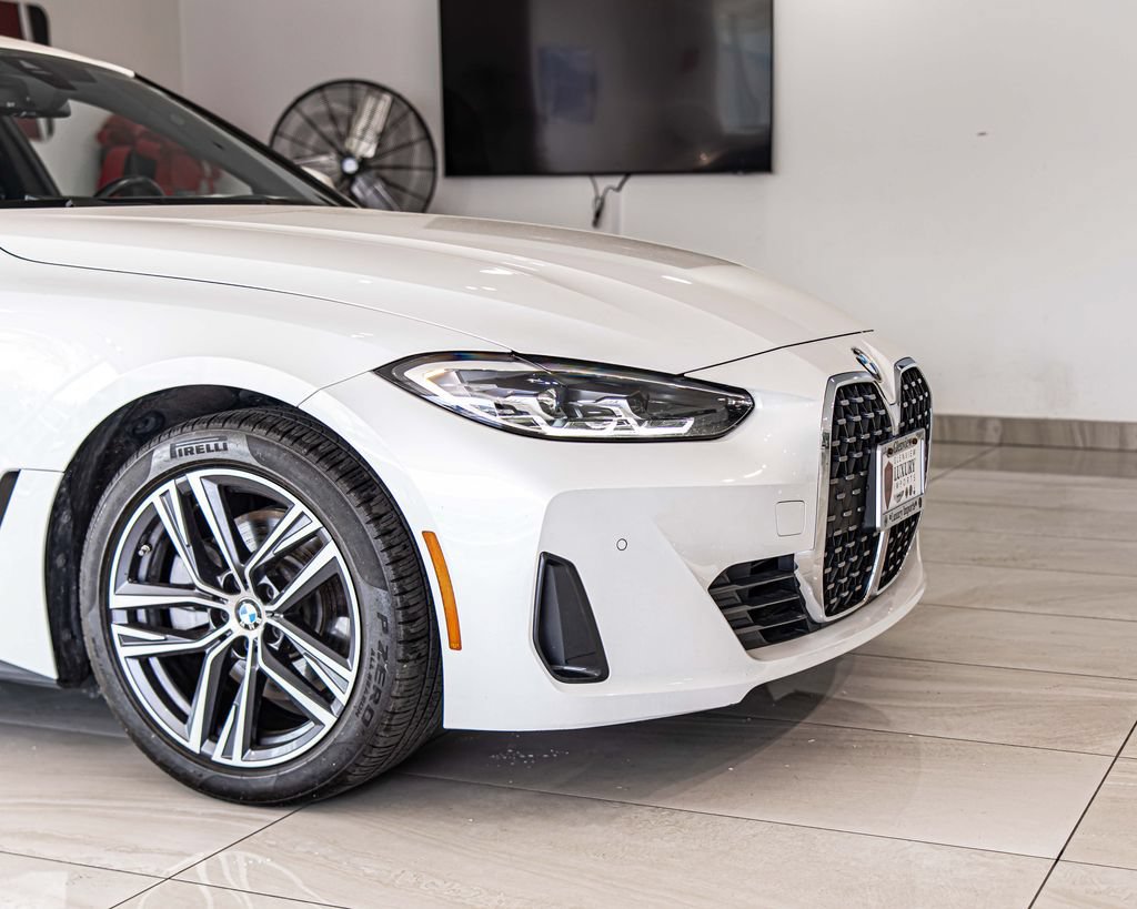 Used 2024 BMW 430i Gran Coupe xDrive w/ Premium Package AWD/4WD image 3