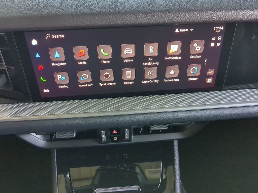 Used 2024 Porsche Cayenne Coupe image 16