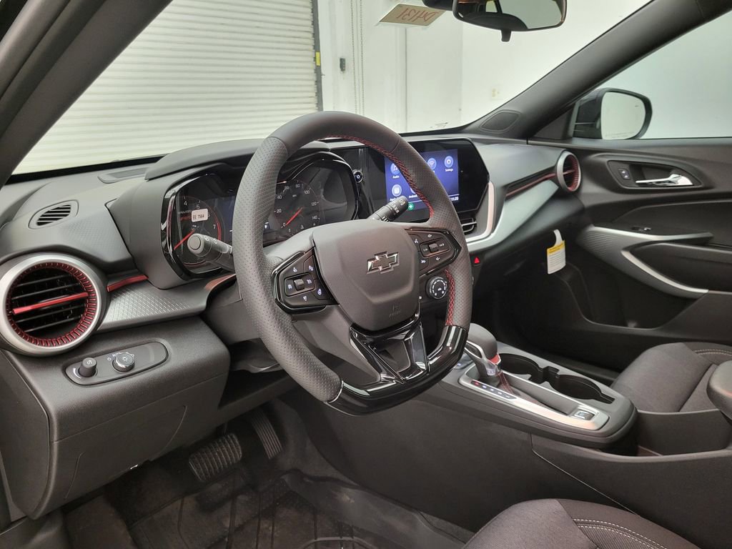 New 2026 Chevrolet Trax RS w/ Sunroof Package image 27