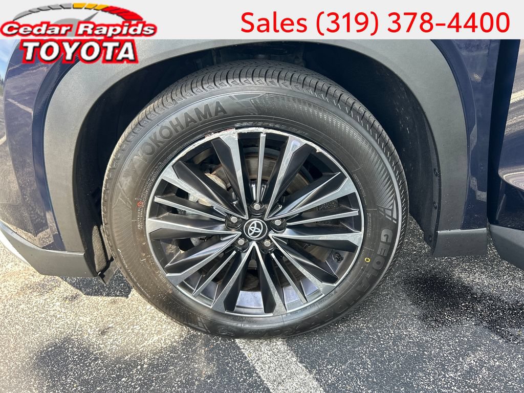 Certified 2024 Toyota Grand Highlander AWD Hybrid image 26