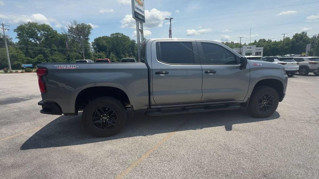 Used 2021 Chevrolet Silverado 1500 LT Trail Boss w/ Bed Protection Package AWD/4WD image 4