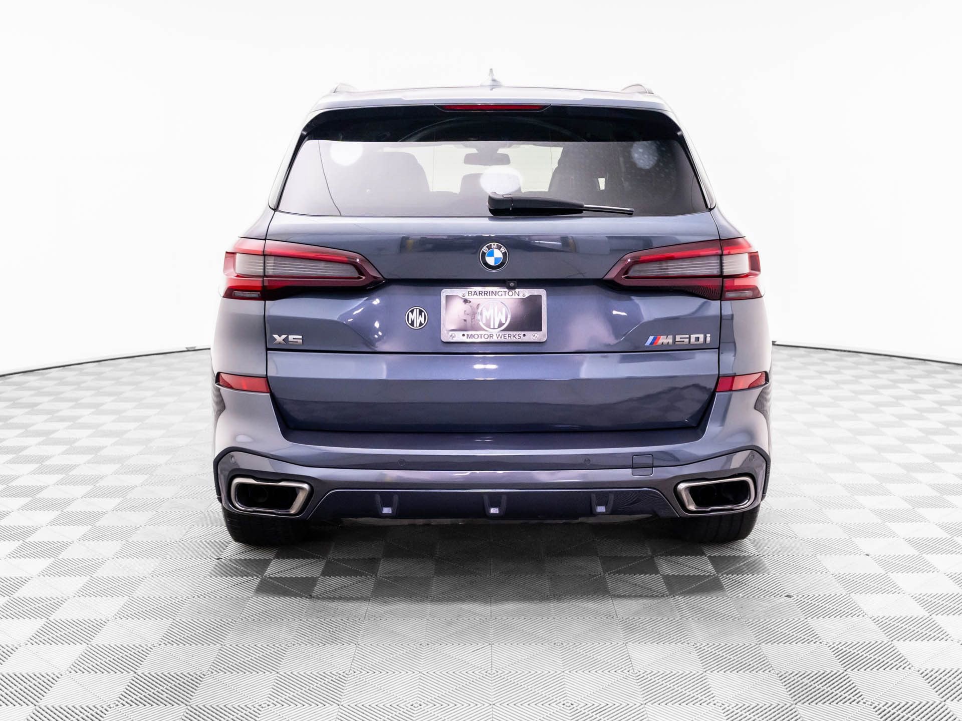 Used 2022 BMW X5 M50i w/ Premium Package AWD/4WD image 5