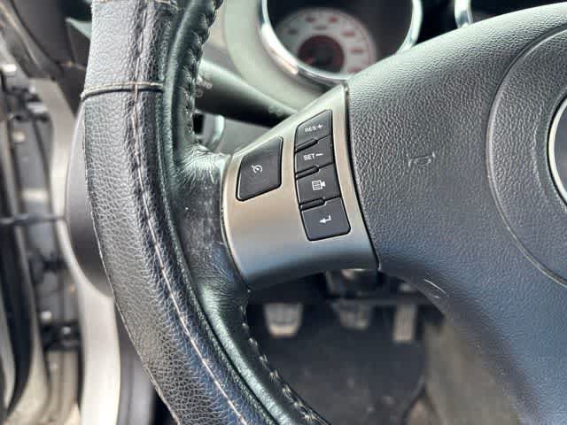 Used 2006 Pontiac Solstice Convertible w/ Premium Package RWD image 12