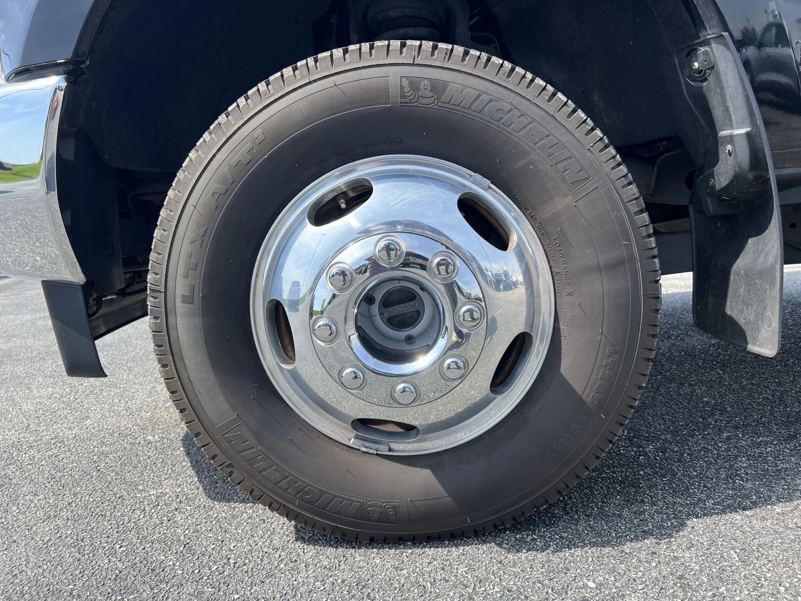 Used 2018 Ford F350 Lariat w/ Lariat Ultimate Package image 12