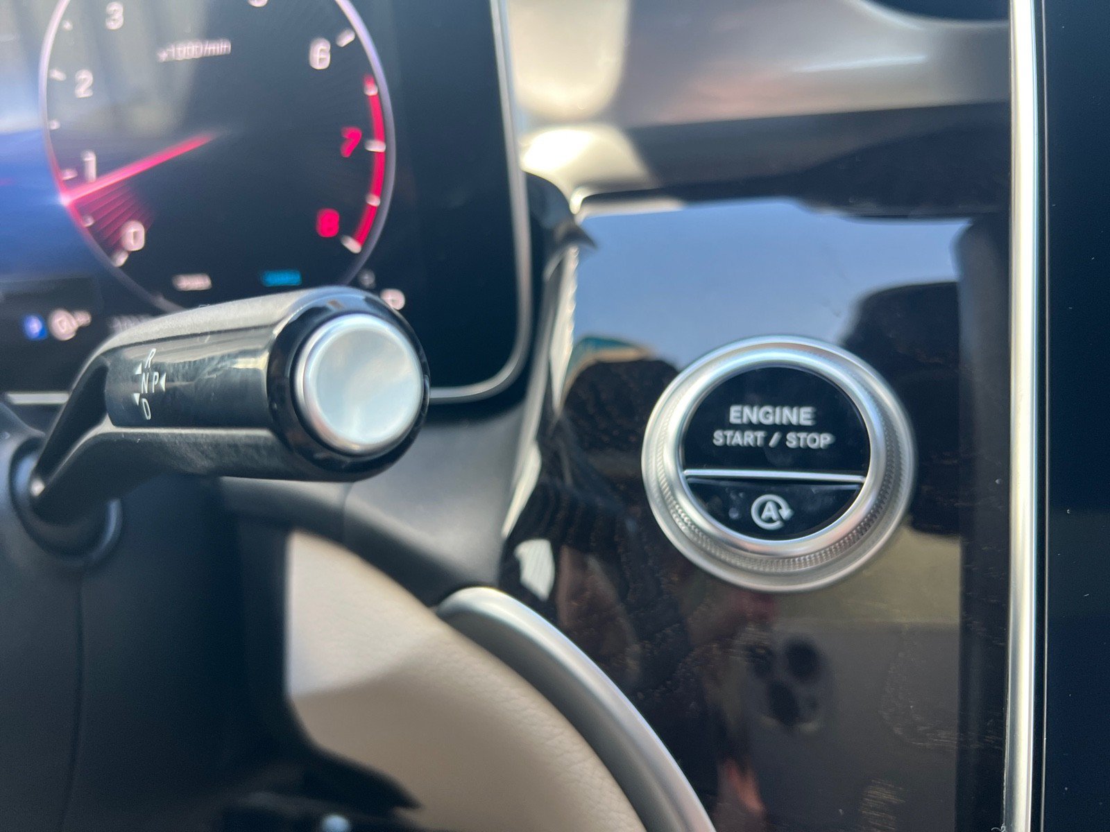Certified 2023 Mercedes-Benz GLC 300 image 28