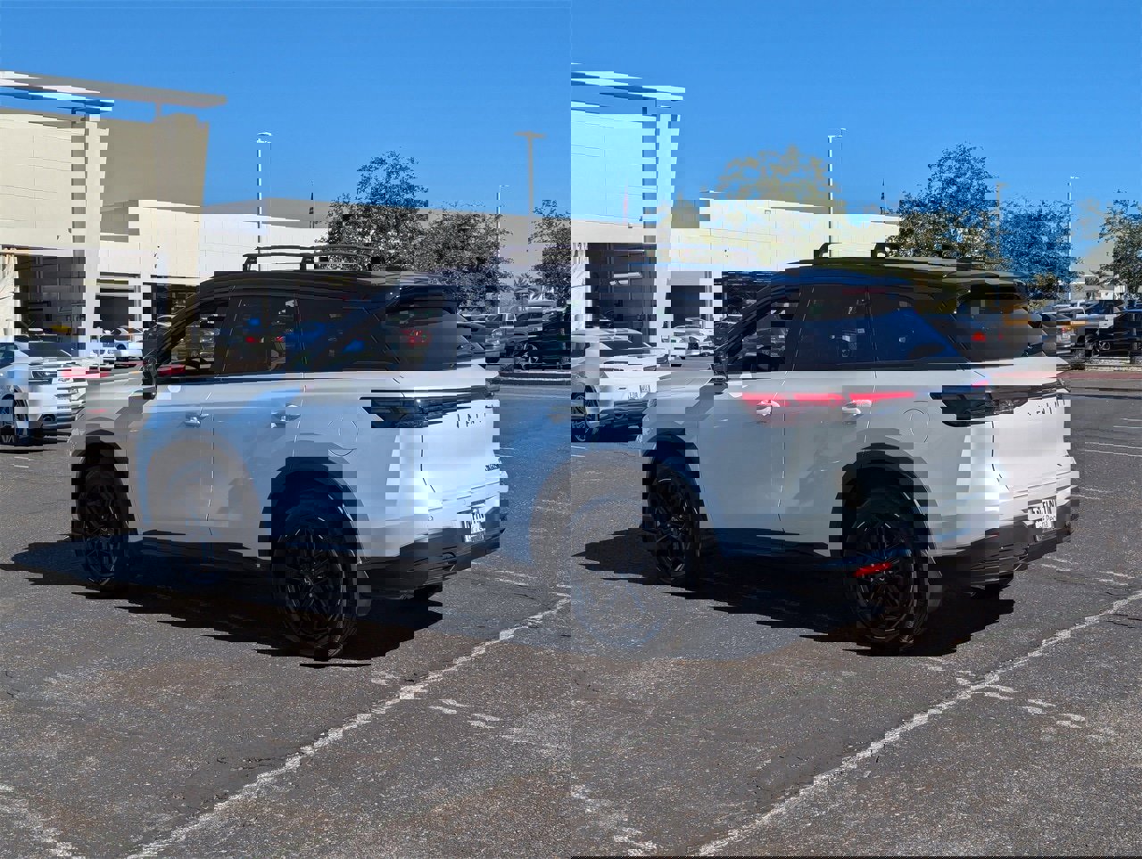 New 2026 INFINITI QX60 Sport image 3