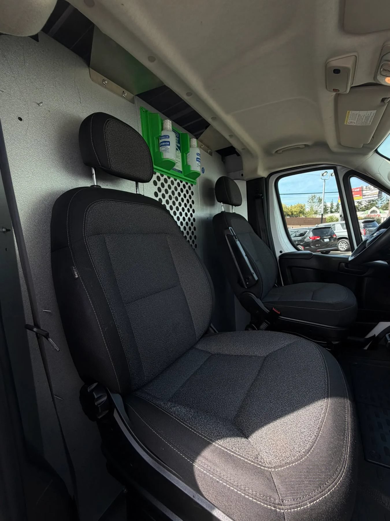Used 2023 RAM ProMaster 3500 FWD image 28