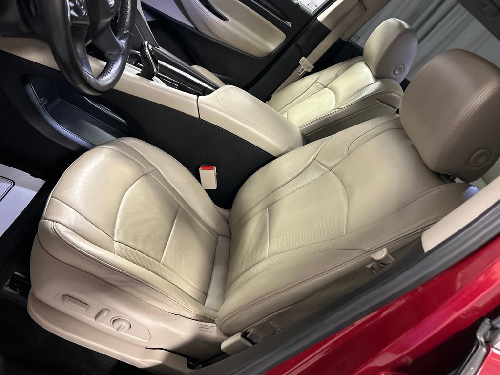 Used 2020 Buick Enclave Essence w/ Trailering Package, 5000 lbs. FWD image 10