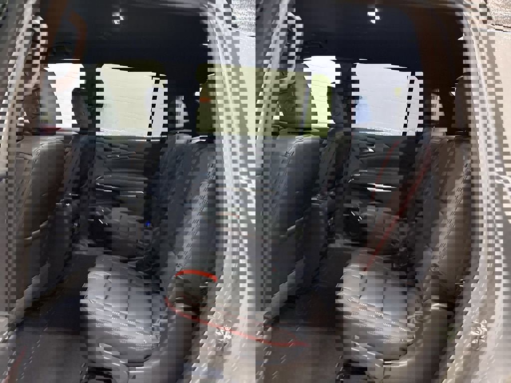 New 2026 Chevrolet Traverse RS image 11