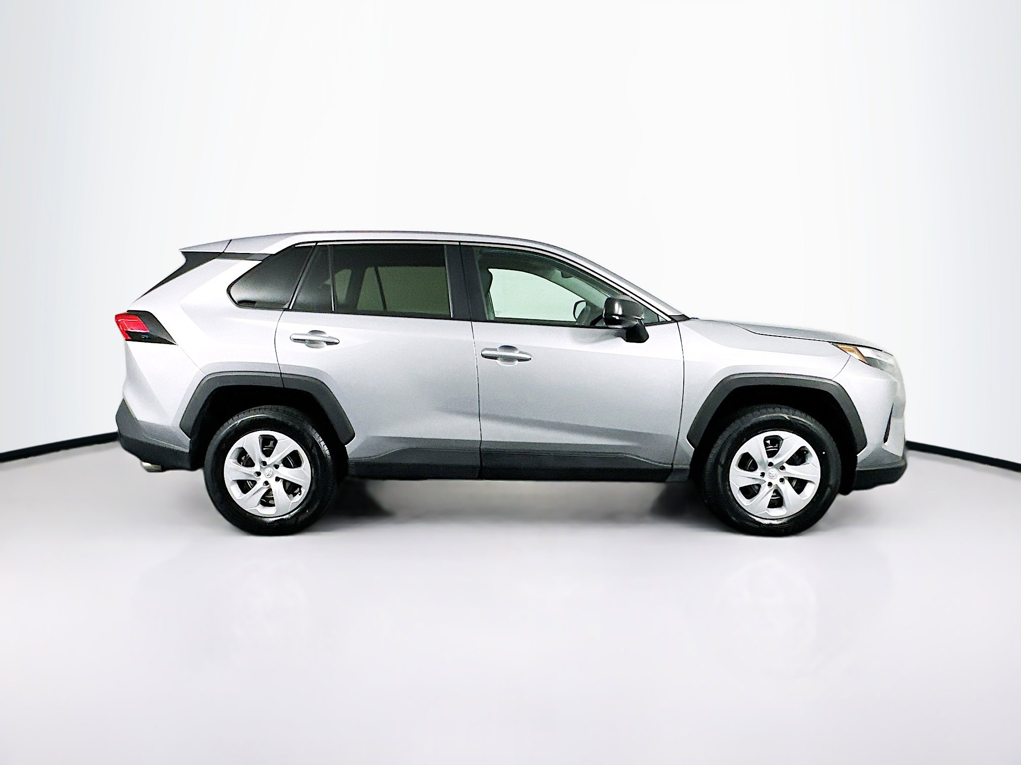 Used 2024 Toyota RAV4 LE image 10