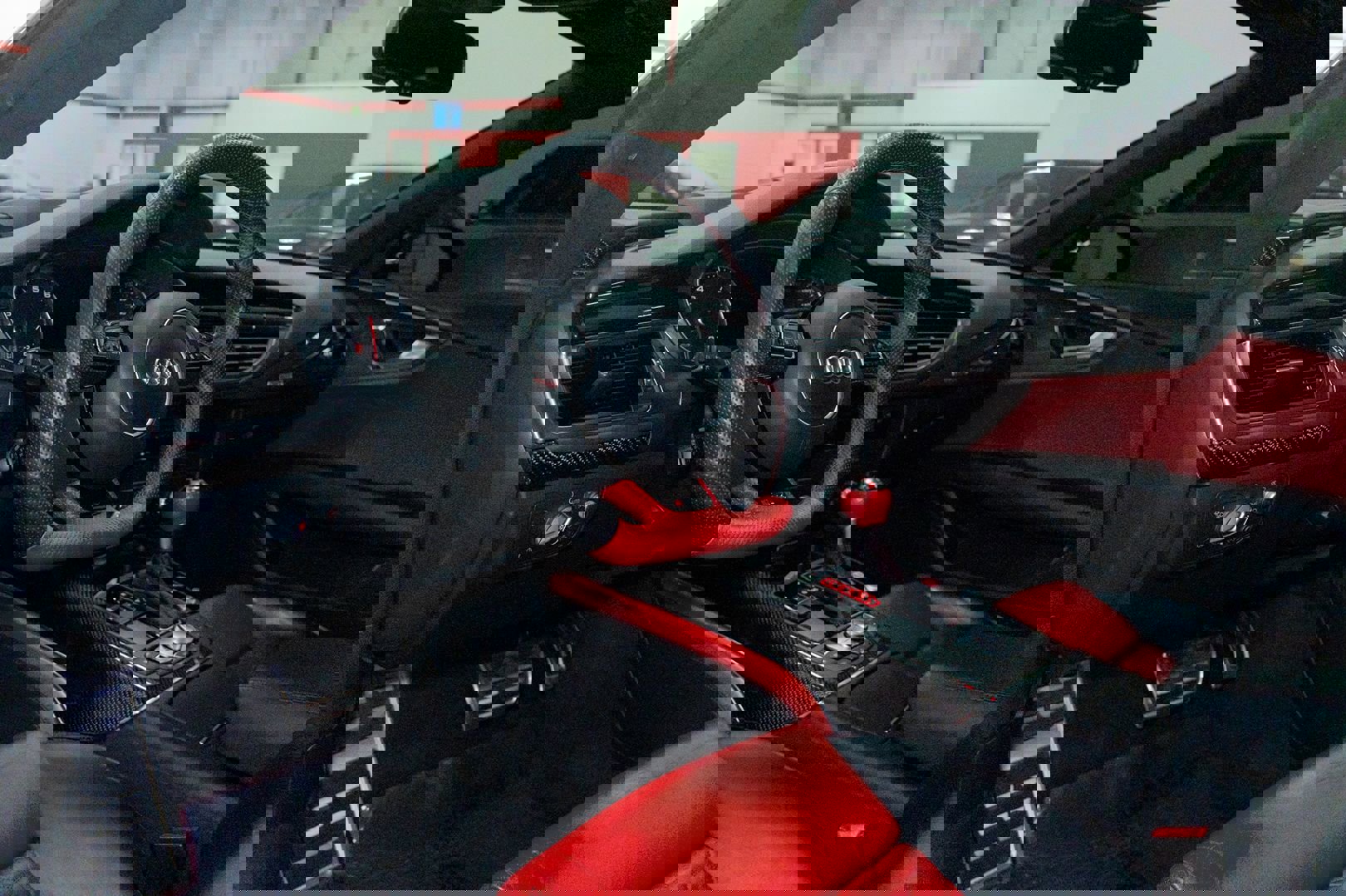 Used 2016 Audi RS 7 Prestige image 23